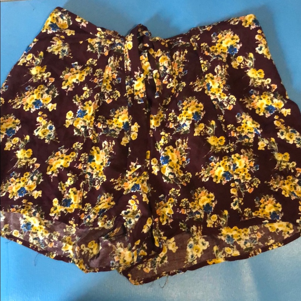 Xhilaration wrap shorts